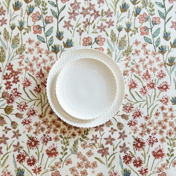 Fi Linen, August