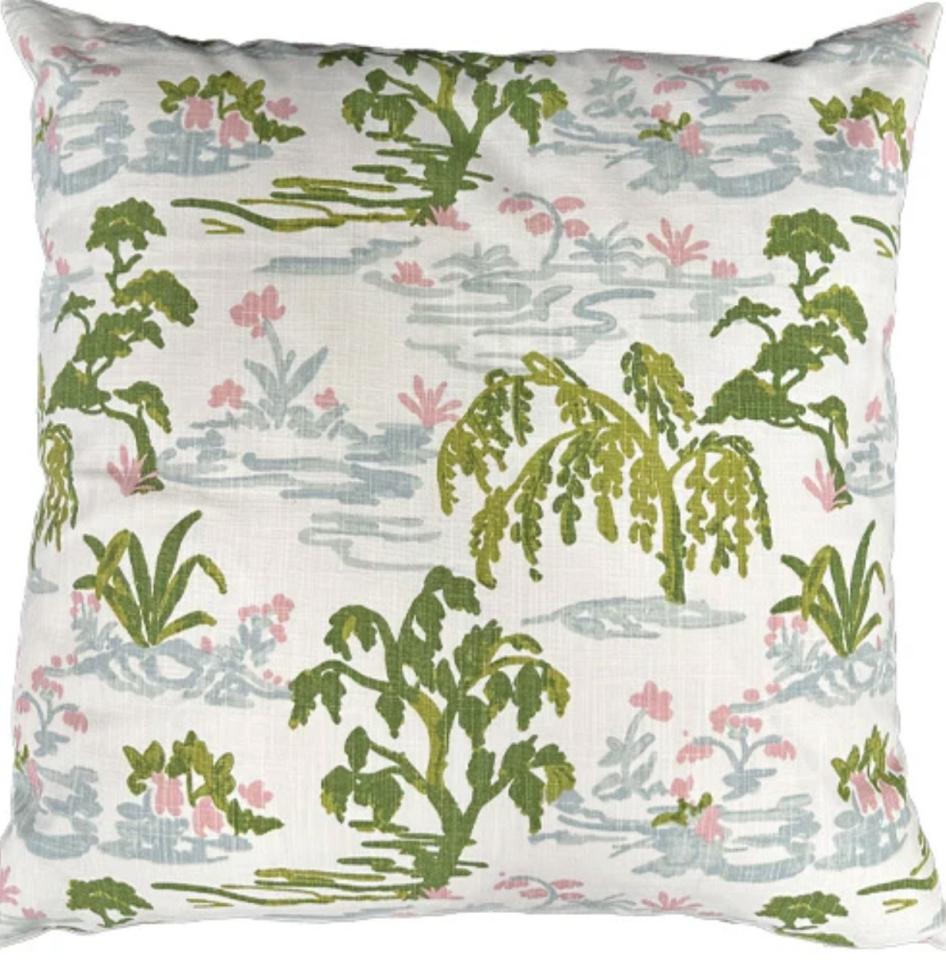 Leah Throw Pillow