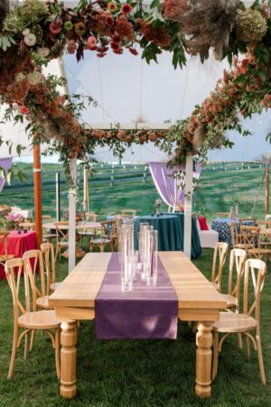 Panama Plumberry Runner